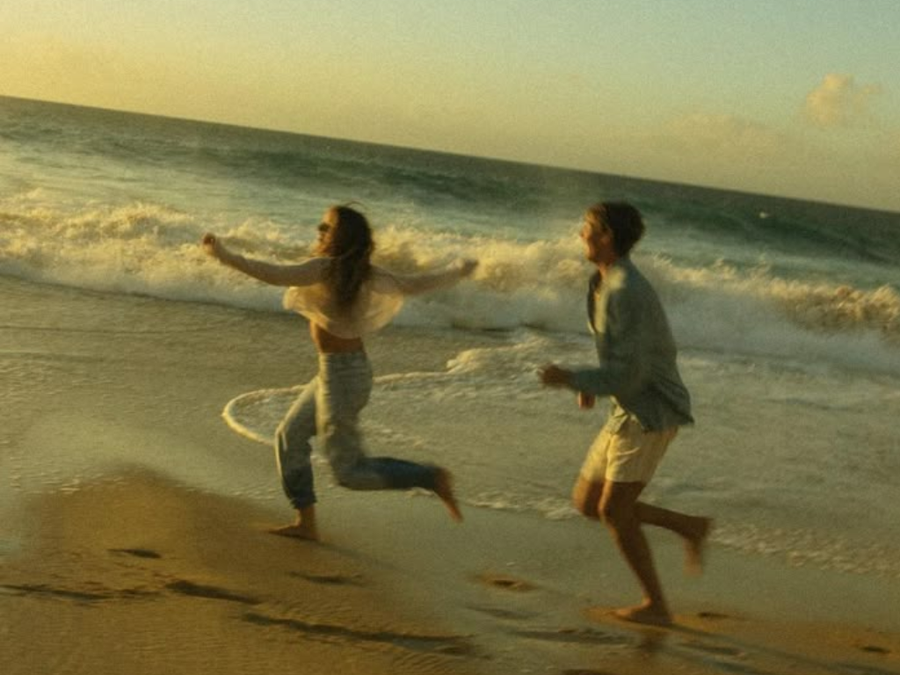 What's Your Couple Vibe? Take the Quiz!
