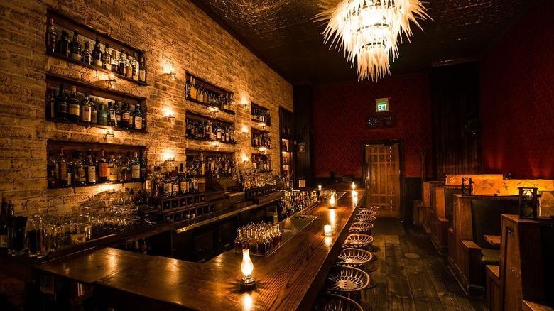 THE PERFECT COZY SPOTS FOR A DATE